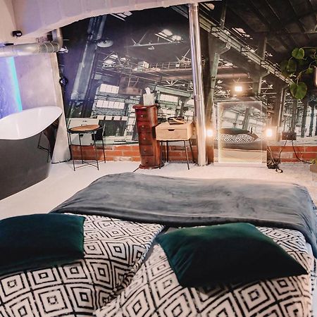 Ferienwohnung Loft Przedzalnia Zyrardow Exterior foto