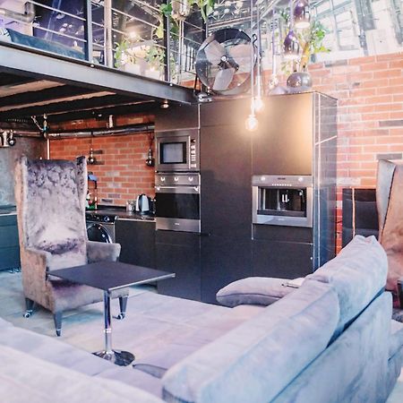Ferienwohnung Loft Przedzalnia Zyrardow Exterior foto